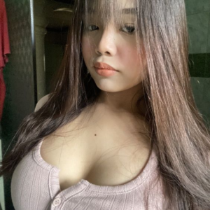 Nikmatnya Basah Diranjang