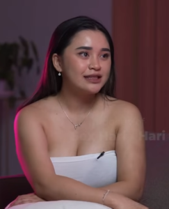 Nikmatnya Basah Diranjang