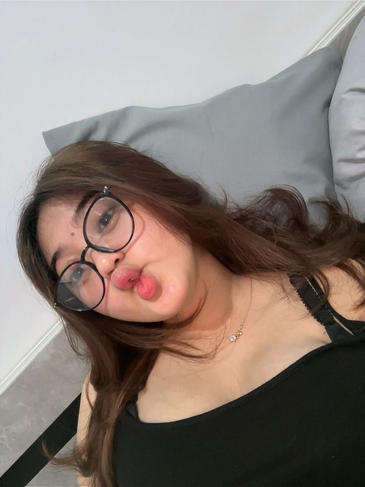Terpaksa Main Bertiga Sama Teman Pacar