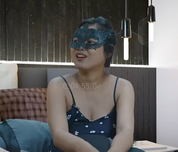 Pengalaman Seorang Wanita yang Bekerja sebagai LC: Cerita di Balik Pekerjaan yang Kontroversial