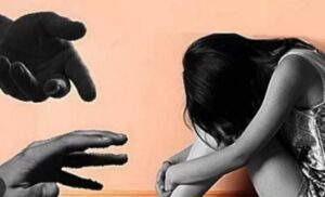 Kisah Kelam di Balik Dinding Rumahku