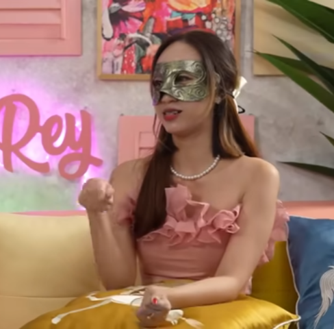 Pengalaman Yasmin Jadi Asisten Artis Pria dan Semua yang Terjadi