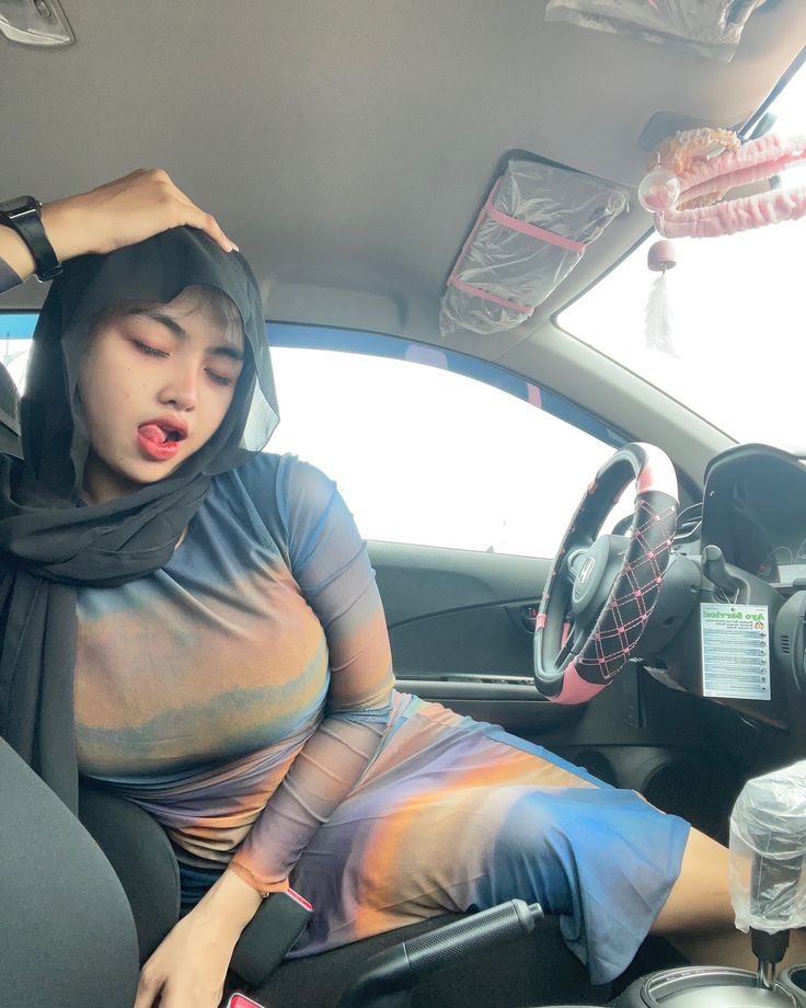 Main Sama Nasabah Bank Didunia Hiburan Malam